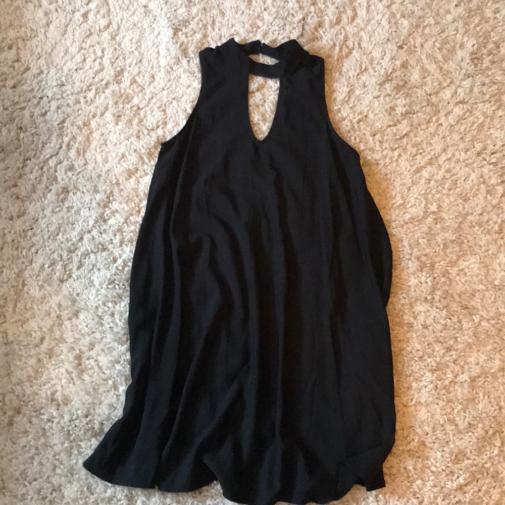 Black dress with v-cut